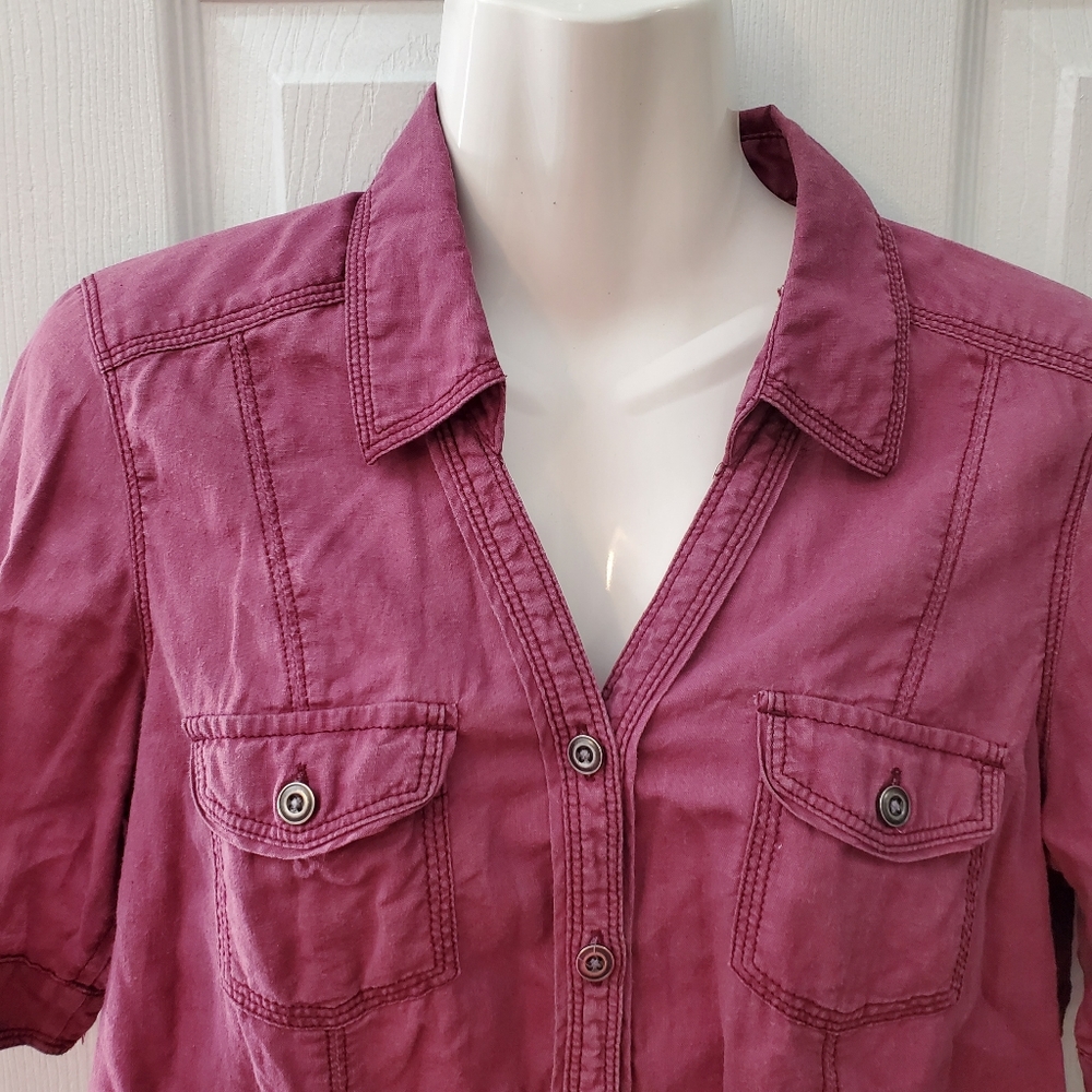 Purple button down top - Picture 5 of 7